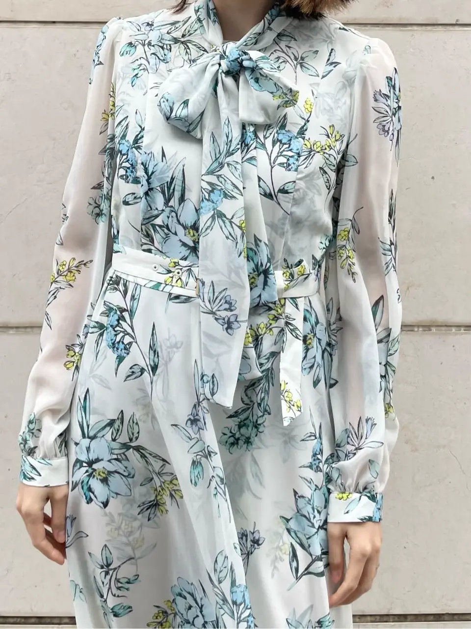 GRACE CONTINENTAL minami コーディネート画像