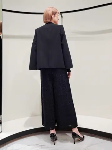 GRACE CONTINENTAL 今野　志保 コーディネート画像