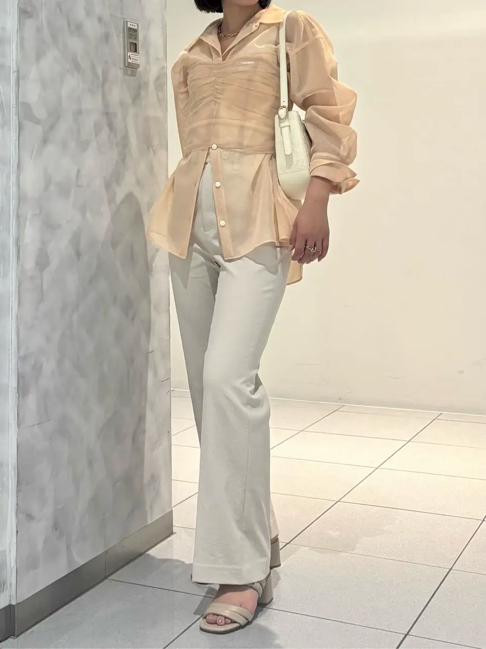 GRACE CONTINENTAL 岩永 春佳 コーディネート画像