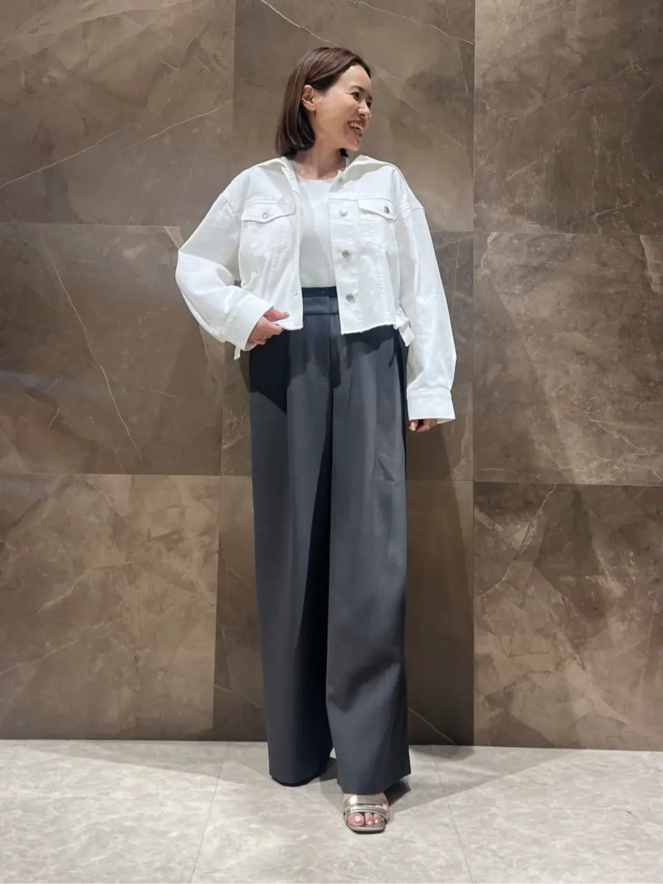 GRACE CONTINENTAL 穐山　香織 コーディネート画像