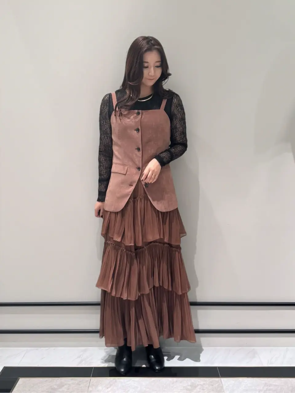 GRACE CONTINENTAL MOMOKO コーディネート画像