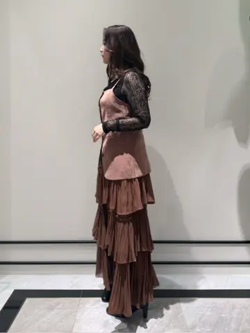 GRACE CONTINENTAL MOMOKO コーディネート画像