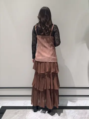 GRACE CONTINENTAL MOMOKO コーディネート画像