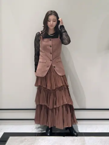 GRACE CONTINENTAL MOMOKO コーディネート画像