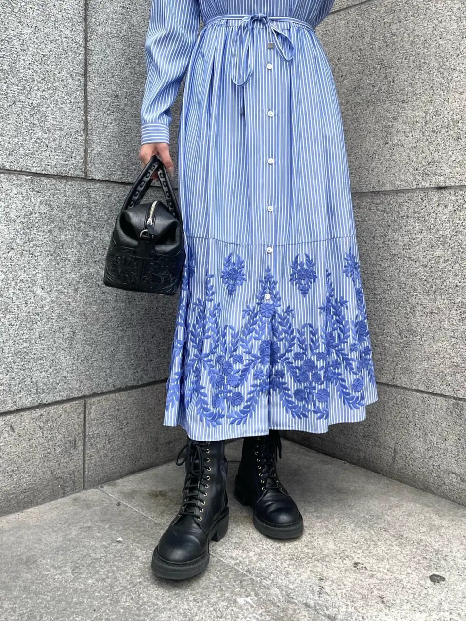 GRACE CONTINENTAL yoshi コーディネート画像