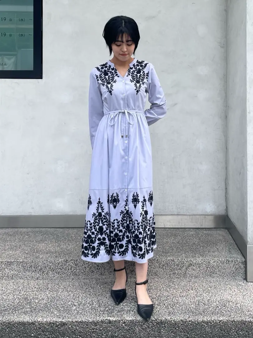 GRACE CONTINENTAL yoshi コーディネート画像