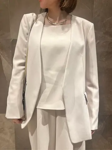 GRACE CONTINENTAL 穐山　香織 コーディネート画像