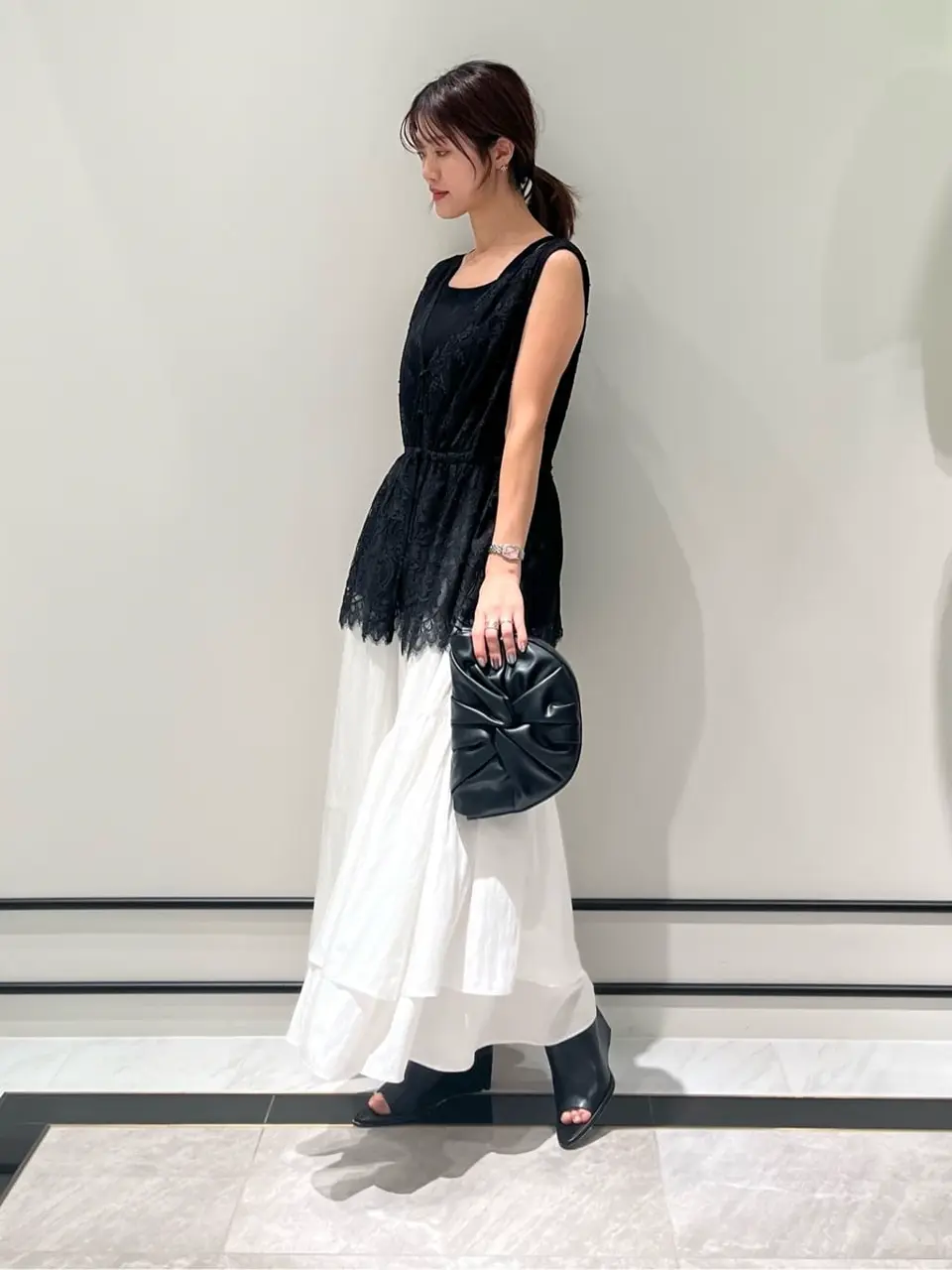 GRACE CONTINENTAL A.Kameyama コーディネート画像