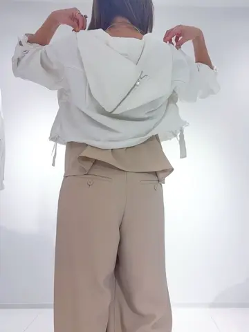 GRACE CONTINENTAL yukimi yonee コーディネート画像