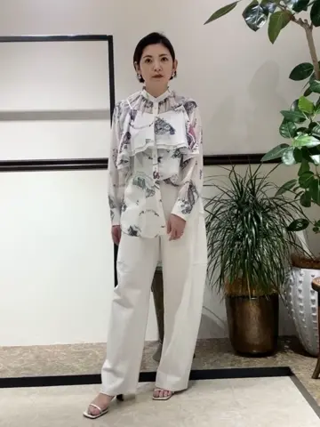 GRACE CONTINENTAL N.YURI コーディネート画像