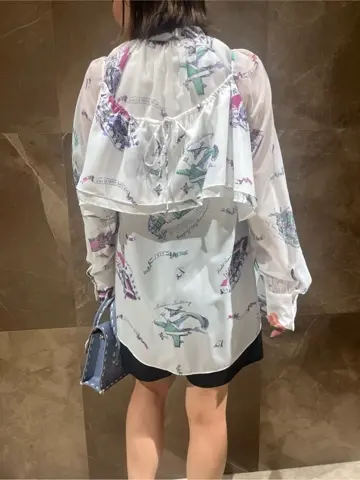 GRACE CONTINENTAL 穐山　香織 コーディネート画像