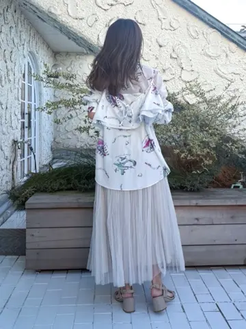 GRACE CONTINENTAL yukimi yonee コーディネート画像