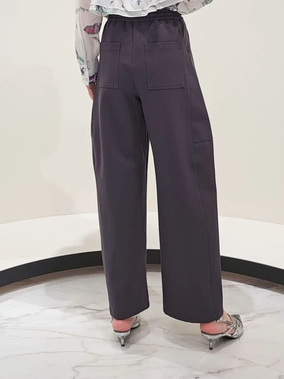 GRACE CONTINENTAL 今野　志保 コーディネート画像