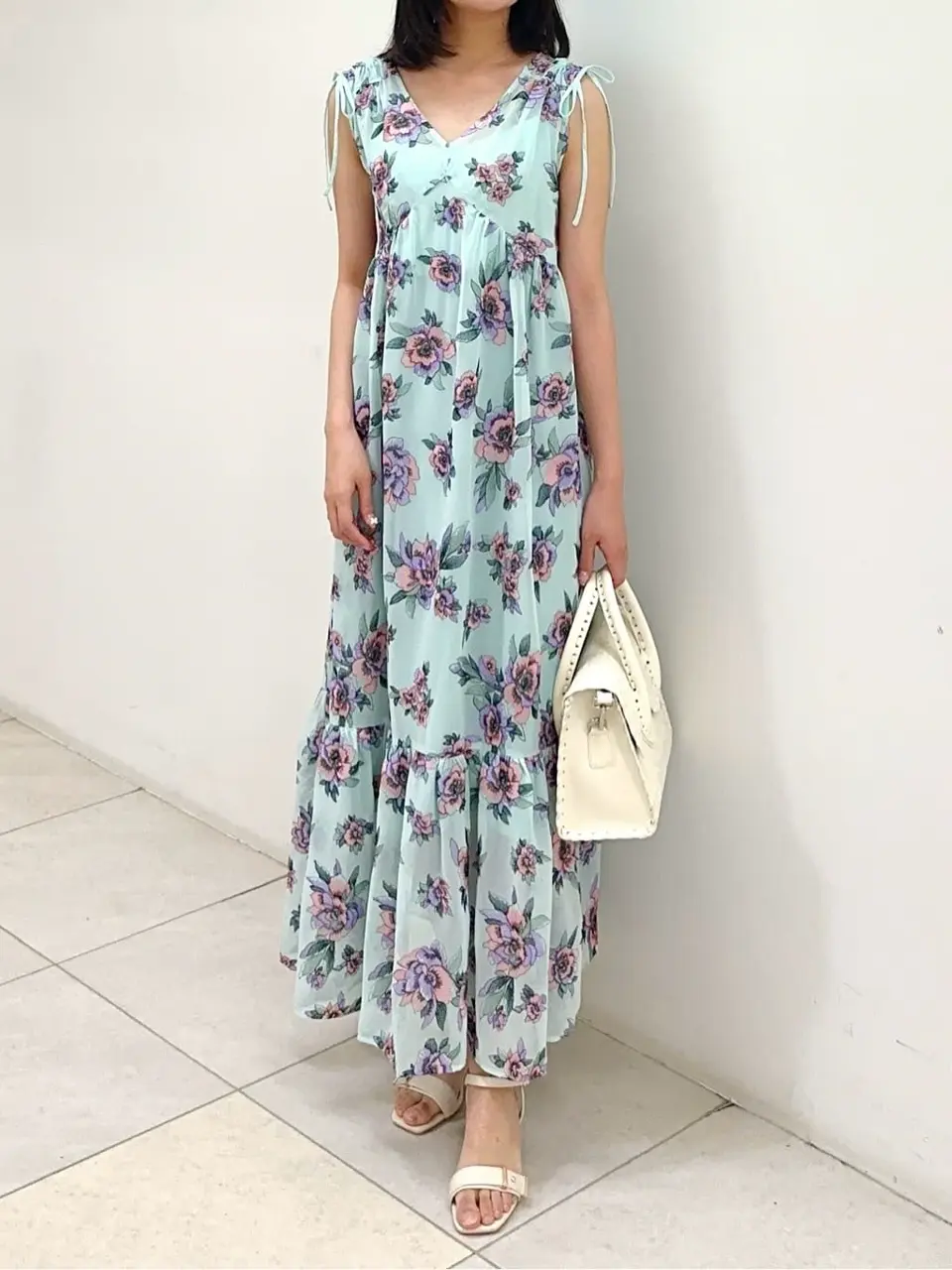 GRACE CONTINENTAL MORITA AI コーディネート画像