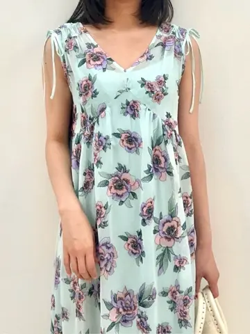 GRACE CONTINENTAL MORITA AI コーディネート画像