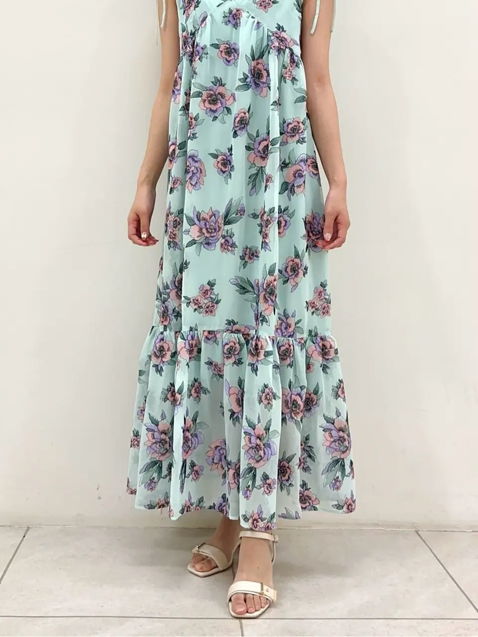 GRACE CONTINENTAL MORITA AI コーディネート画像