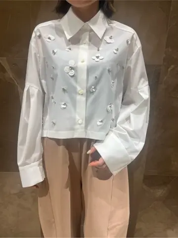 GRACE CONTINENTAL 穐山　香織 コーディネート画像