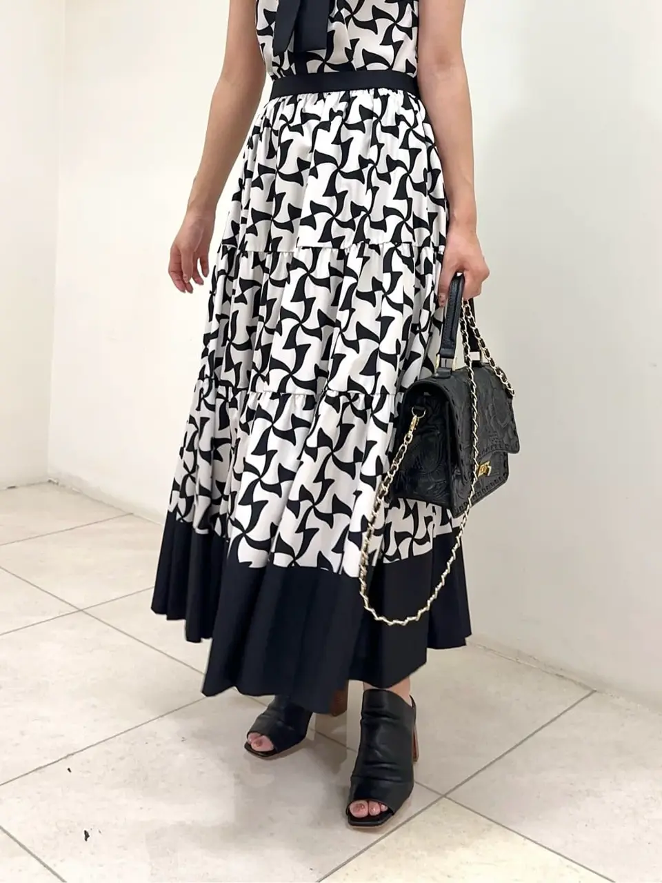 GRACE CONTINENTAL MORITA AI コーディネート画像