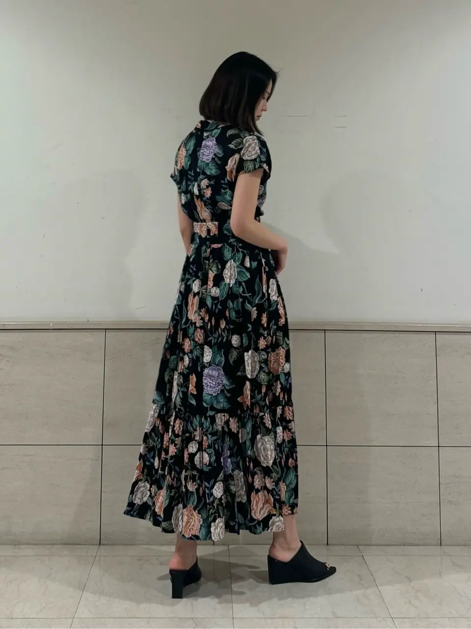 GRACE CONTINENTAL 伊藤　静華 コーディネート画像