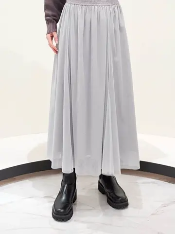 GRACE CONTINENTAL 今野　志保 コーディネート画像