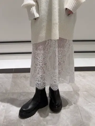 GRACE CONTINENTAL 森南海 コーディネート画像