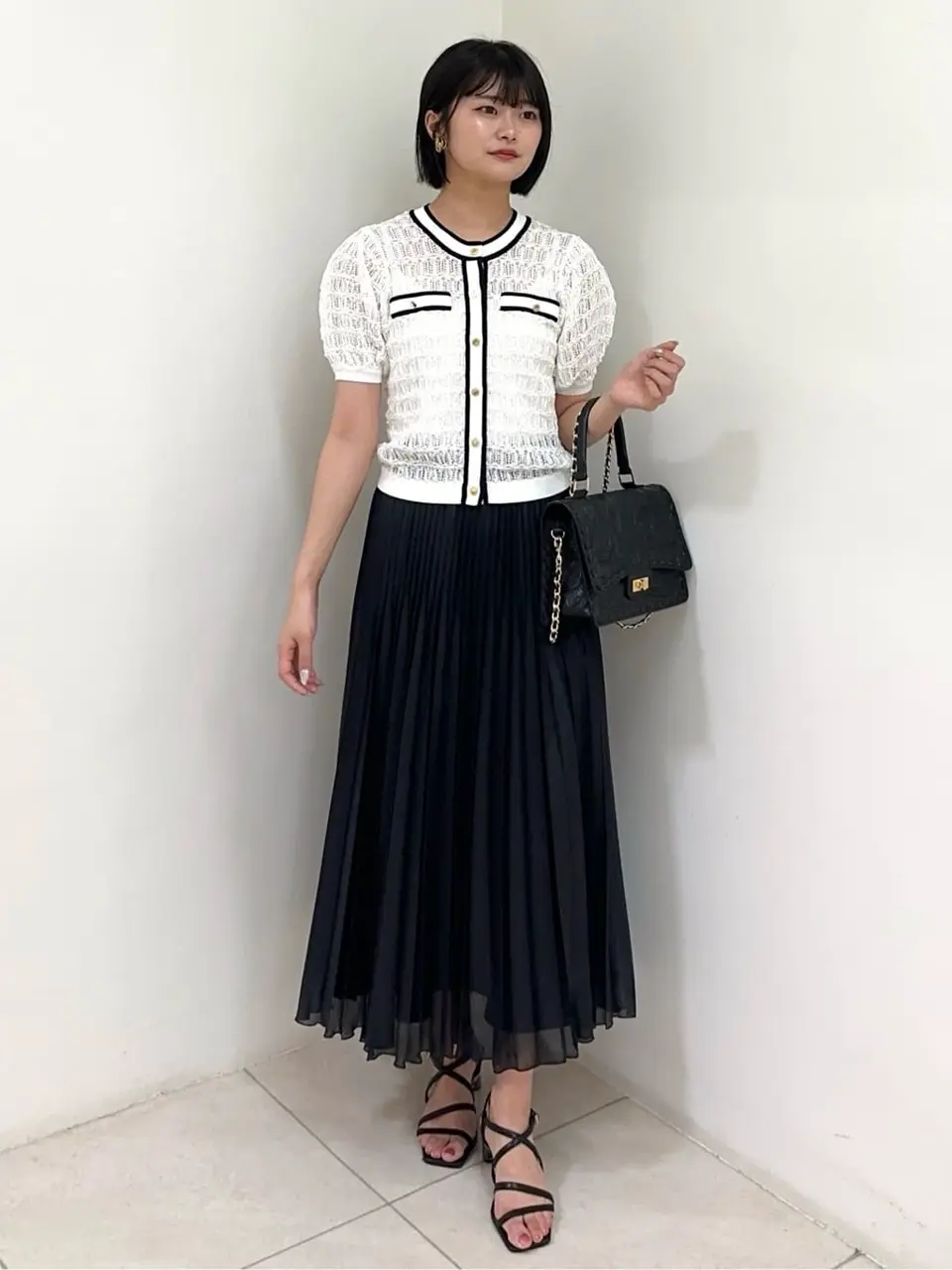 GRACE CONTINENTAL MORITA AI コーディネート画像