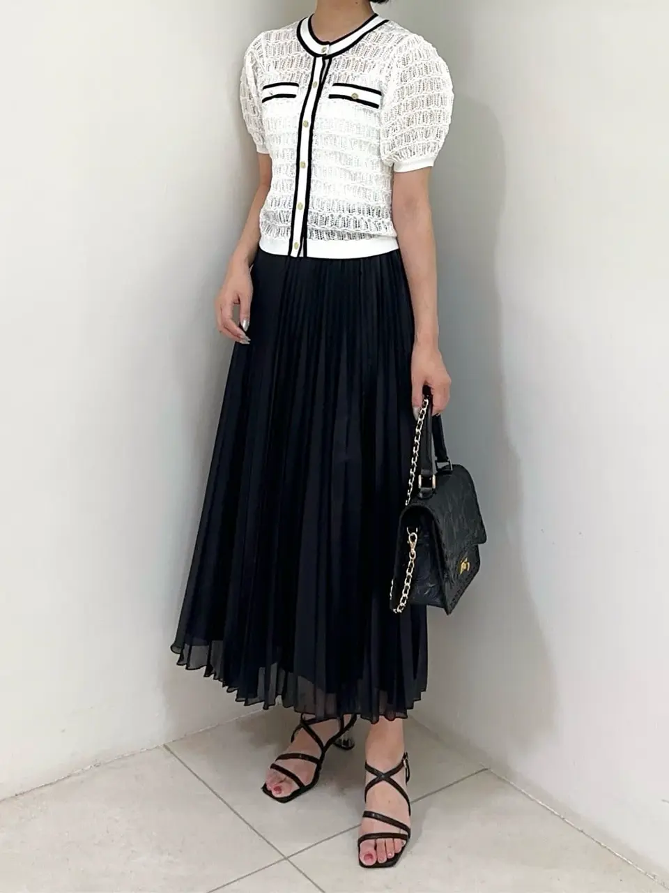 GRACE CONTINENTAL MORITA AI コーディネート画像