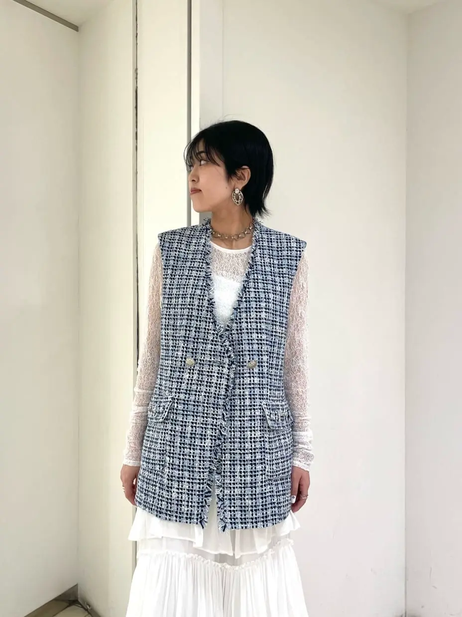 GRACE CONTINENTAL yoshi コーディネート画像