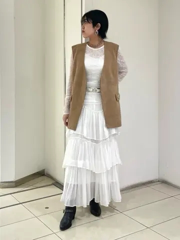 GRACE CONTINENTAL yoshi コーディネート画像