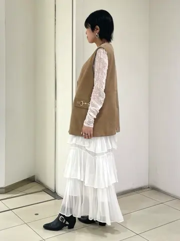 GRACE CONTINENTAL yoshi コーディネート画像