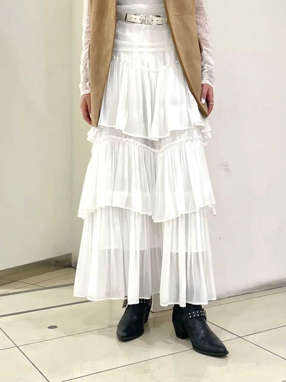 GRACE CONTINENTAL yoshi コーディネート画像