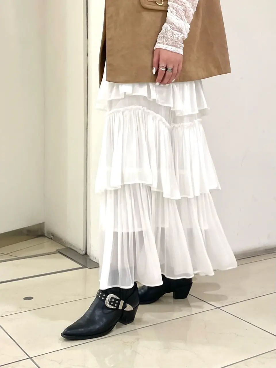 GRACE CONTINENTAL yoshi コーディネート画像