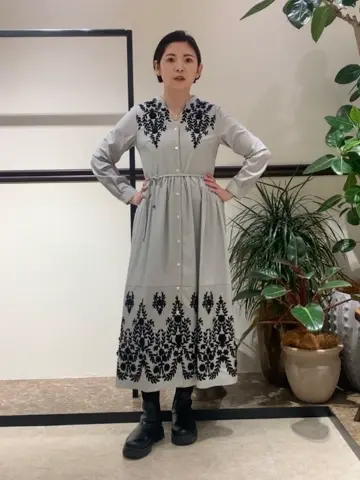 GRACE CONTINENTAL N.YURI コーディネート画像