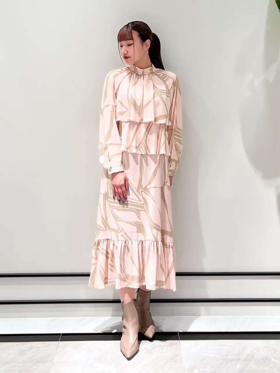 GRACE CONTINENTAL CHISAKO.S コーディネート画像