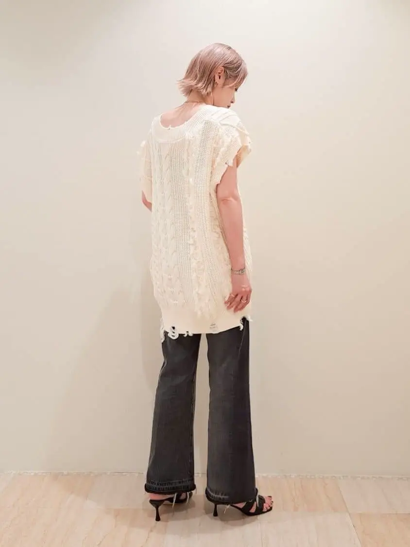 GRACE CONTINENTAL 今野　志保 コーディネート画像