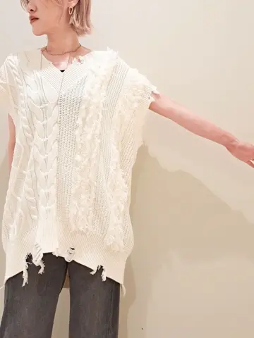 GRACE CONTINENTAL 今野　志保 コーディネート画像