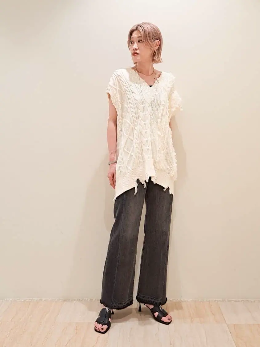 GRACE CONTINENTAL 今野　志保 コーディネート画像