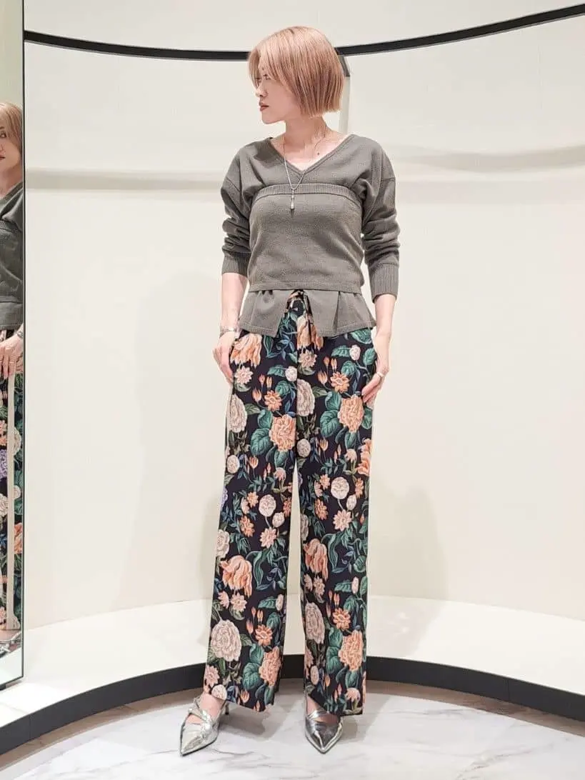 GRACE CONTINENTAL 今野　志保 コーディネート画像