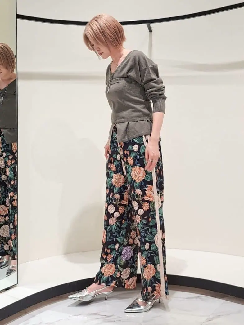 GRACE CONTINENTAL 今野　志保 コーディネート画像