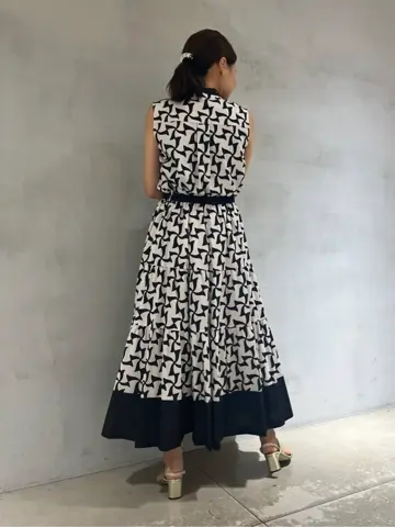 GRACE CONTINENTAL 穐山　香織 コーディネート画像