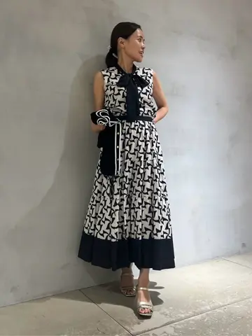 GRACE CONTINENTAL 穐山　香織 コーディネート画像