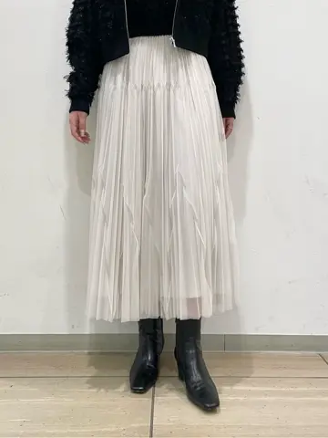 GRACE CONTINENTAL yoshi コーディネート画像