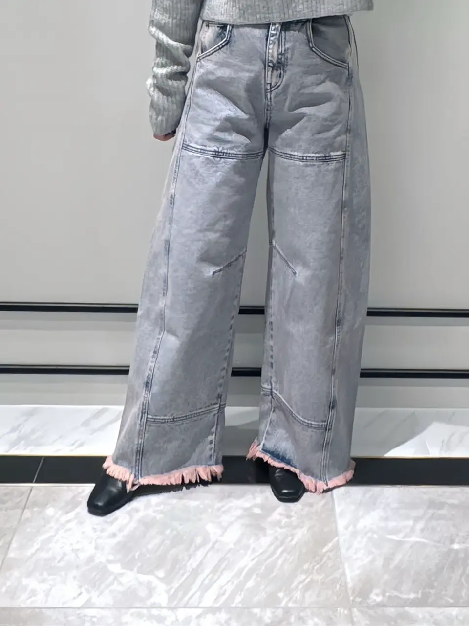 GRACE CONTINENTAL MOMOKO コーディネート画像