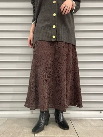 GRACE CONTINENTAL yoshi コーディネート画像