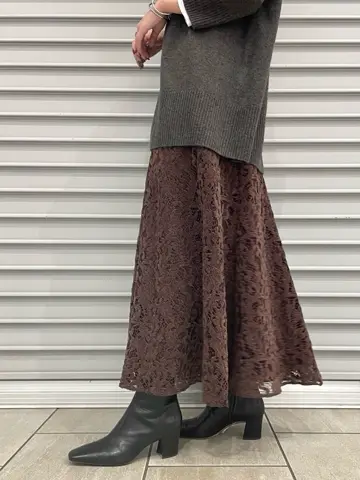 GRACE CONTINENTAL yoshi コーディネート画像