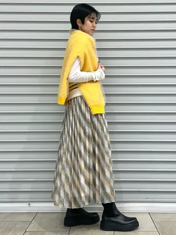 GRACE CONTINENTAL yoshi コーディネート画像