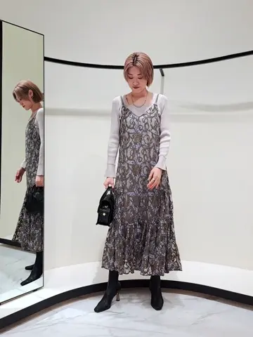 GRACE CONTINENTAL 今野　志保 コーディネート画像