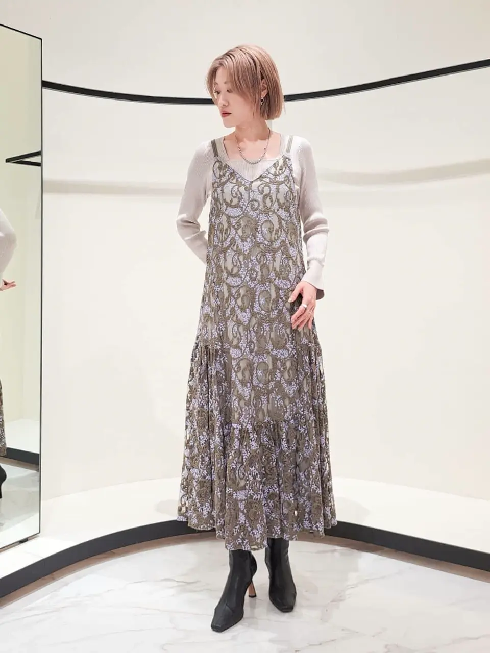 GRACE CONTINENTAL 今野　志保 コーディネート画像