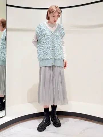 GRACE CONTINENTAL 今野　志保 コーディネート画像