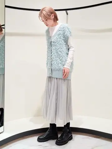 GRACE CONTINENTAL 今野　志保 コーディネート画像